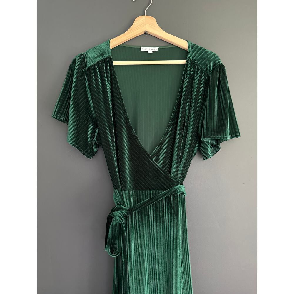 Baltic Born Andi Ribbed Emerald Green Midi Wrap Dress Size Large - Picture 5 of 12
